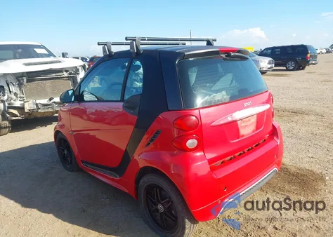 2013 Smart Fortwo Passion из США, поврежденный, VIN WMEEJ3BA6DK592560